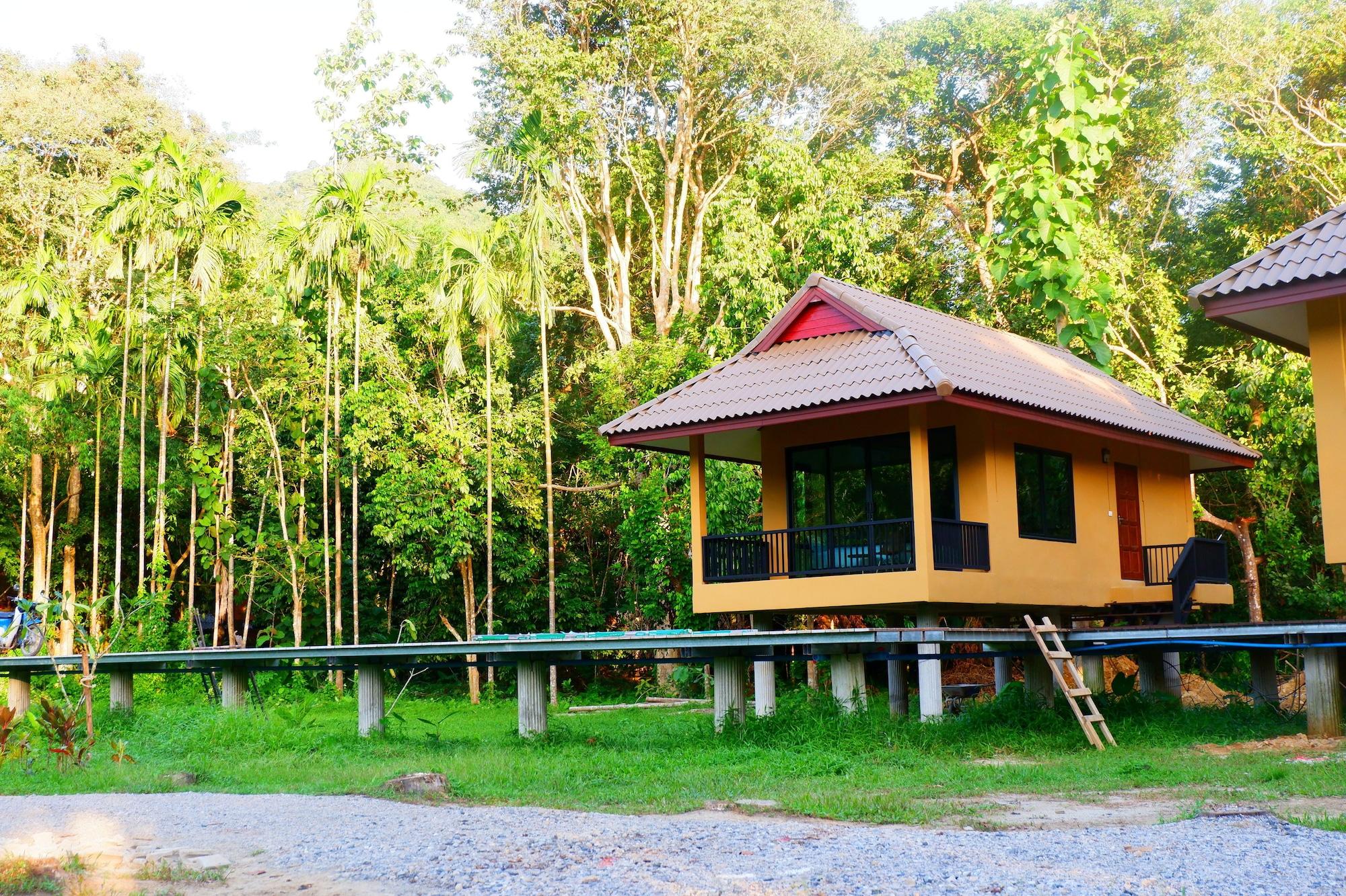 Art'S Riverview Lodge Khao Sok National Park Екстериор снимка
