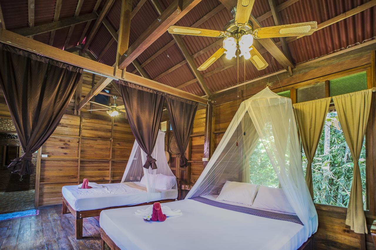 Art'S Riverview Lodge Khao Sok National Park Екстериор снимка