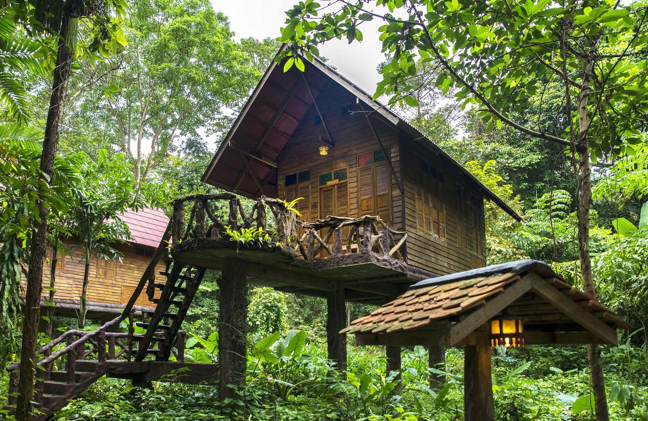 Art'S Riverview Lodge Khao Sok National Park Екстериор снимка