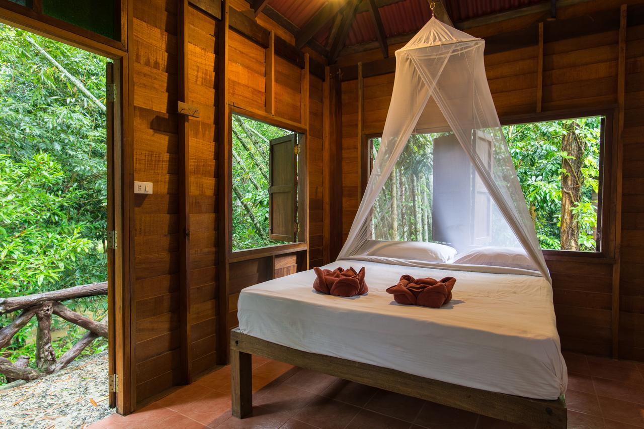 Art'S Riverview Lodge Khao Sok National Park Екстериор снимка
