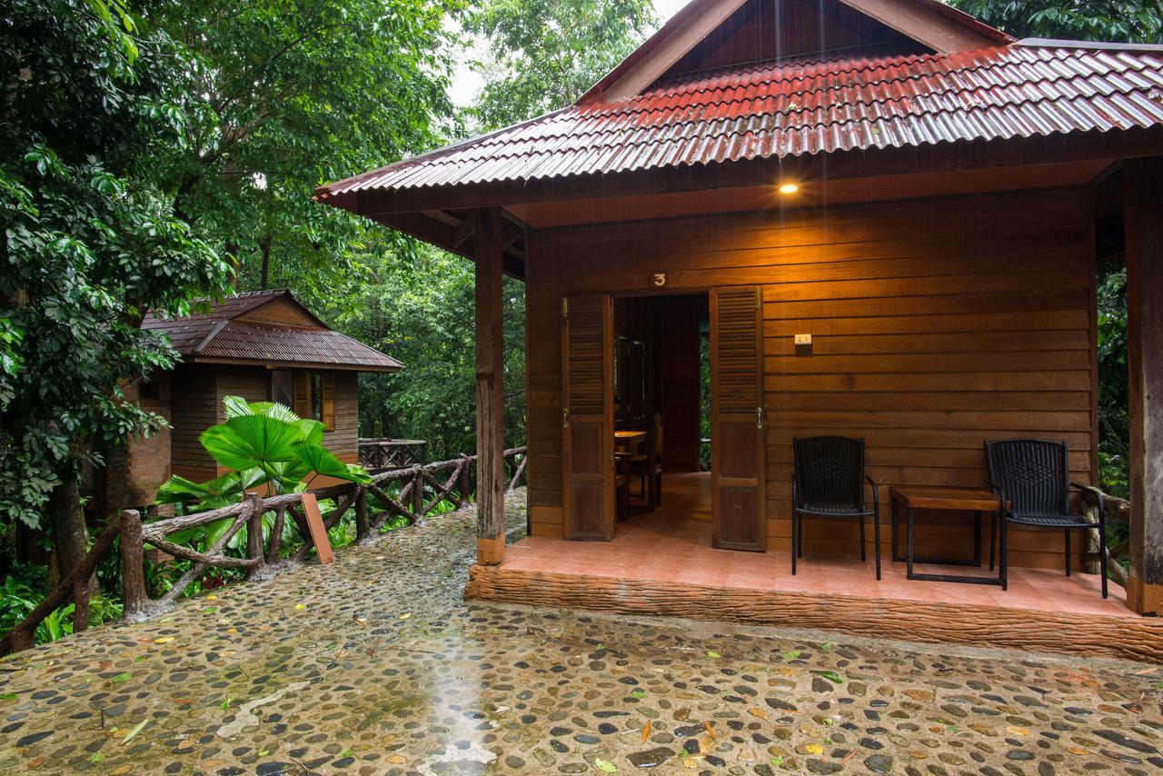 Art'S Riverview Lodge Khao Sok National Park Екстериор снимка