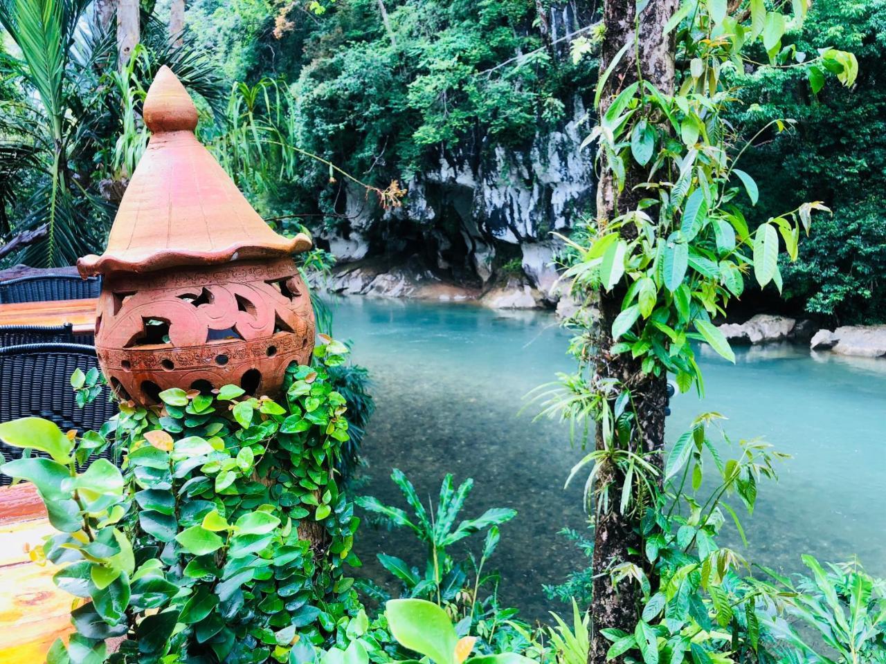 Art'S Riverview Lodge Khao Sok National Park Екстериор снимка